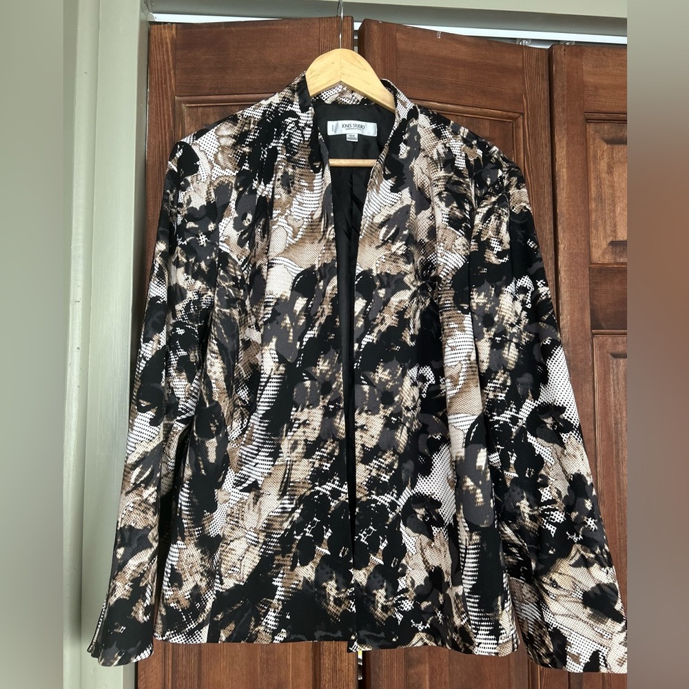 Jones Studio Size 18 Blazer